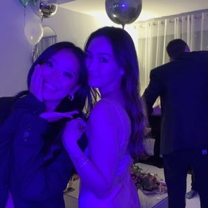 Meet your Posher, Nomuundari